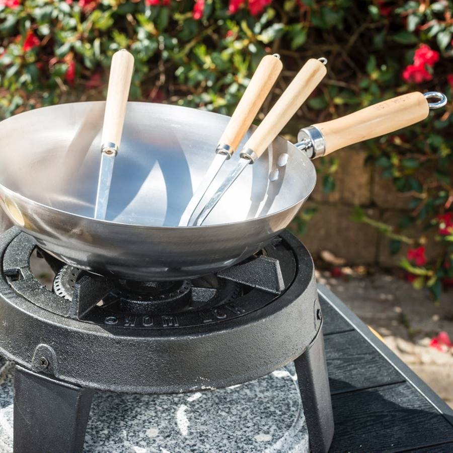 Wok: cómo elegirlo y cocinar platos saludables con él