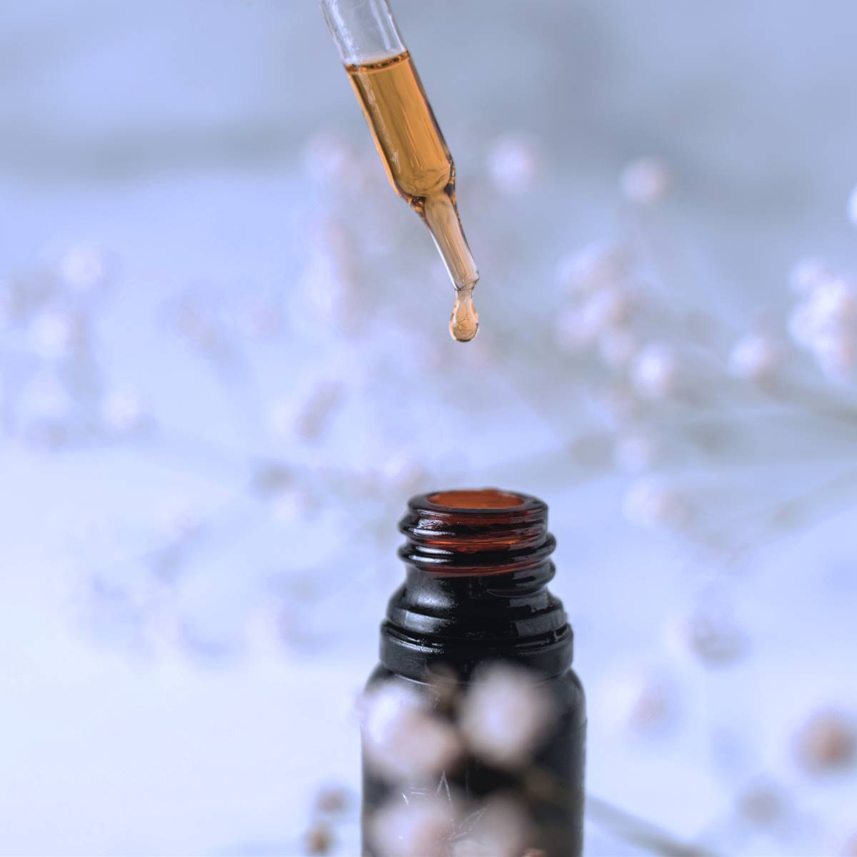 Aromaterapia para dormir: rutina diaria con aceites esenciales