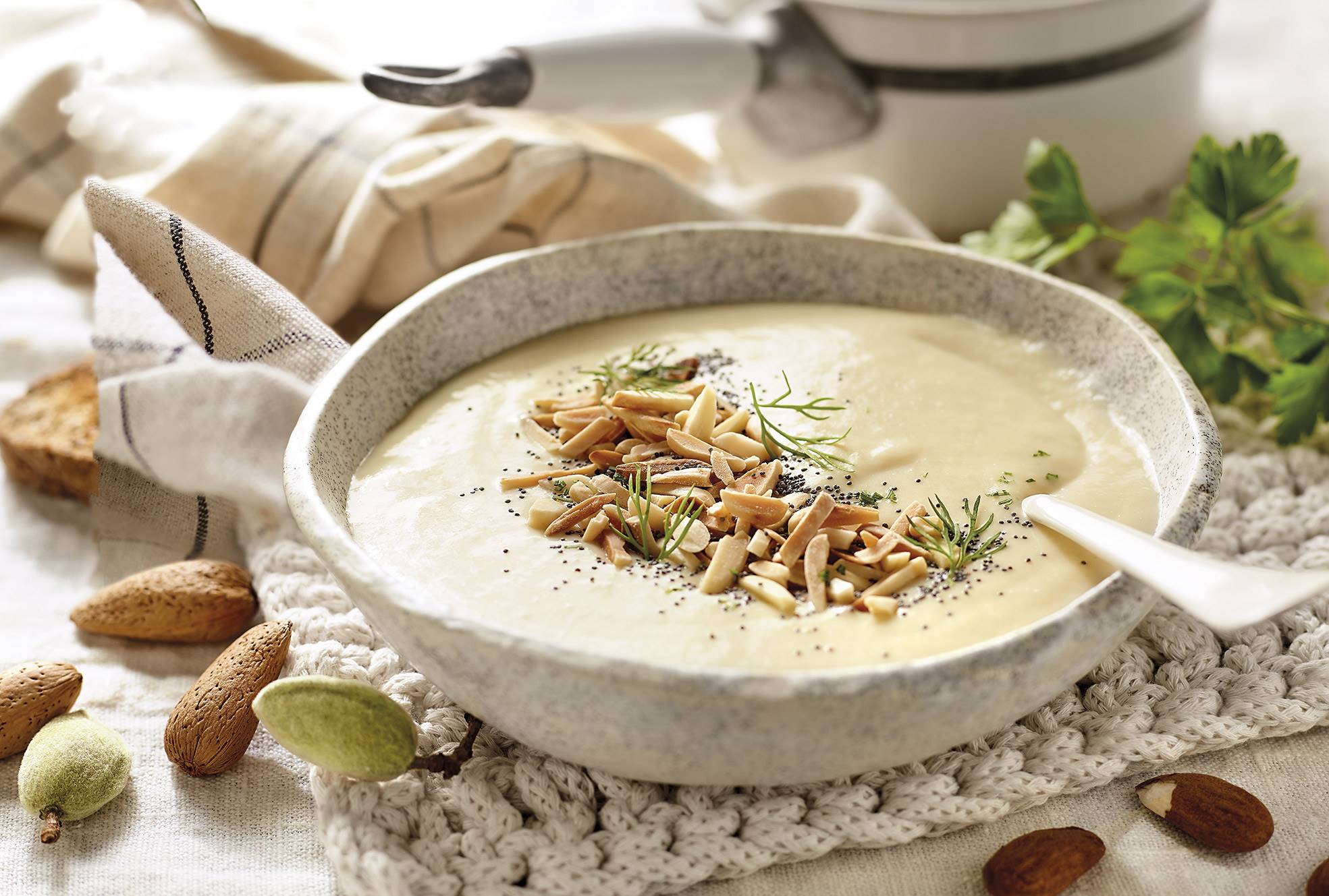 C-CARBOHIDRATOScrema. Crema de coliflor con leche de almendras
