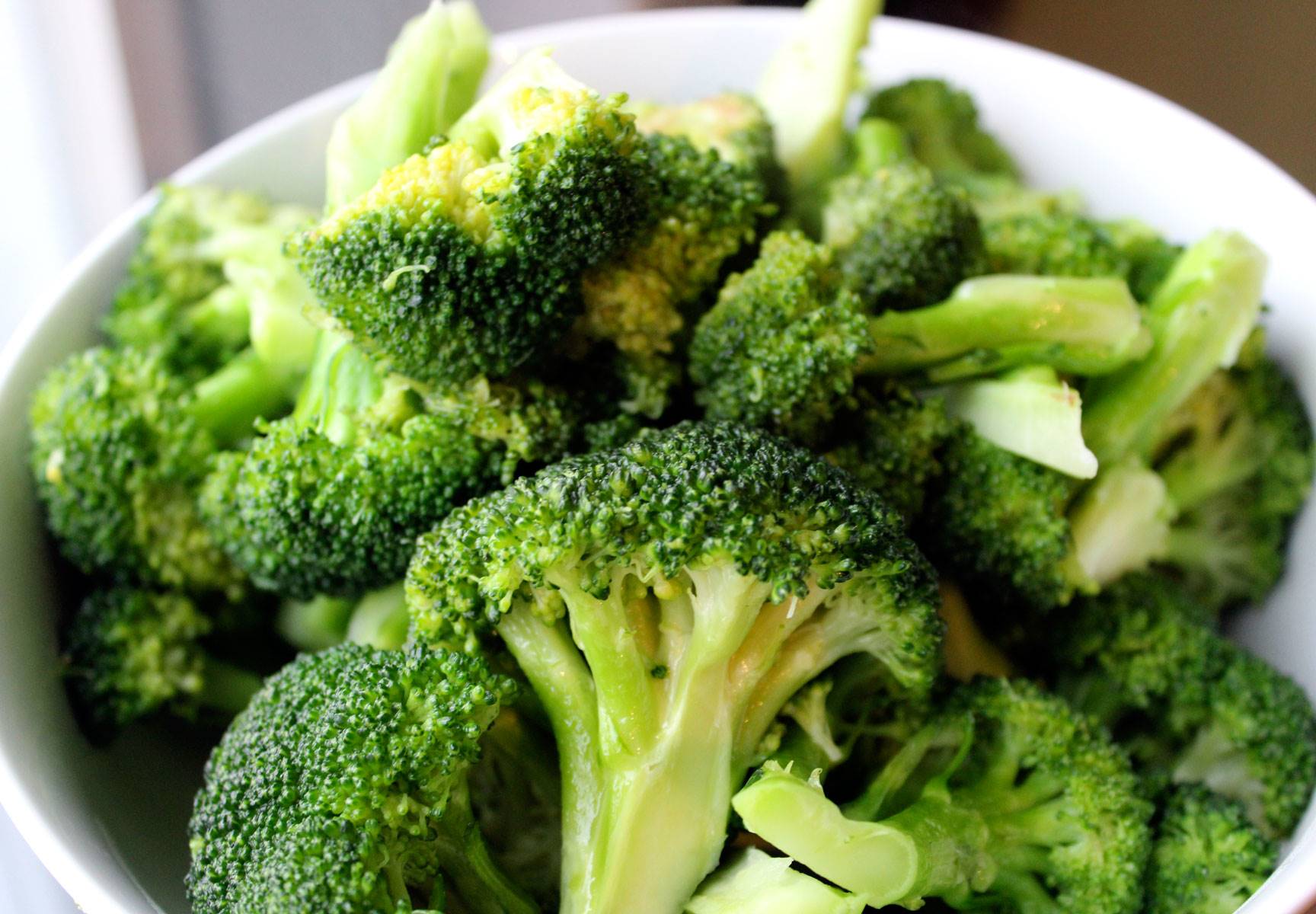 alimentos-ricos-fibra-estrenimiento-embarazo-brocoli. Brócoli