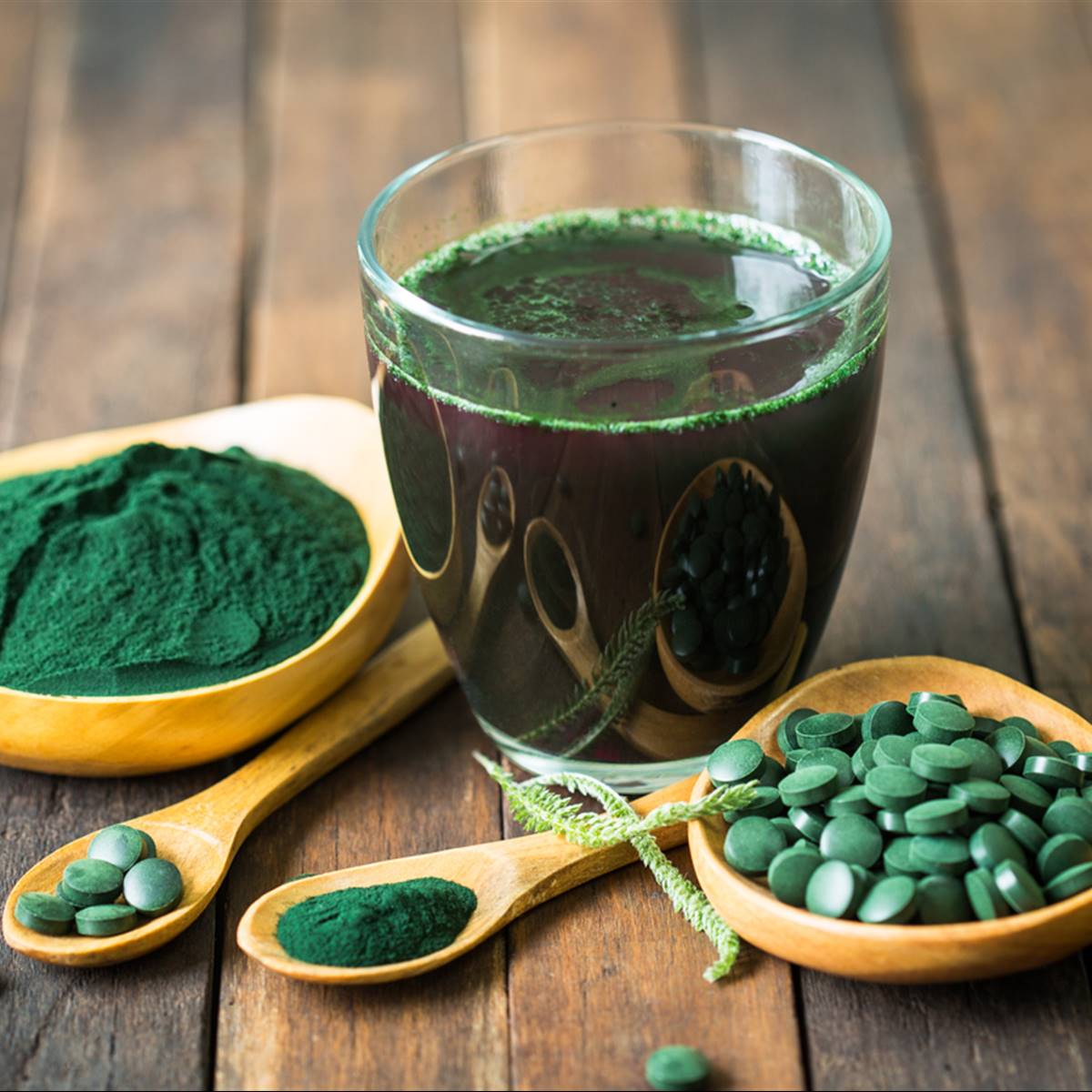 espirulina-algas-azules-beneficios-defensas-control-pesos