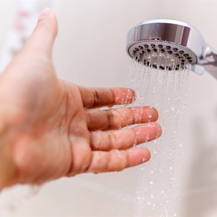 Qué es el "No bathing": descubre los beneficios de no ducharse todos los días