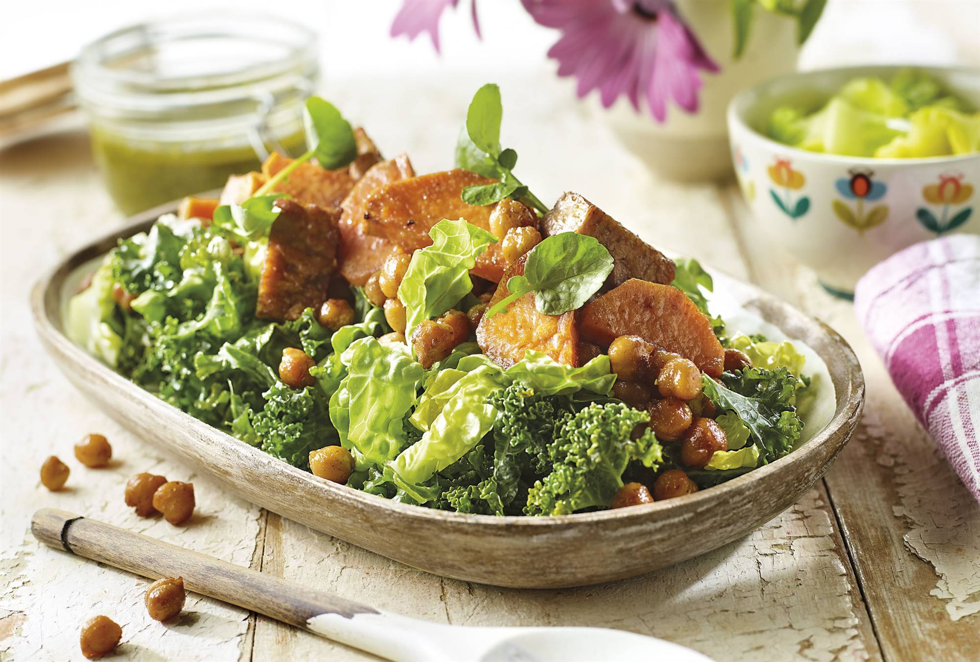 receta-ensalada-cesar-kale-tempeh