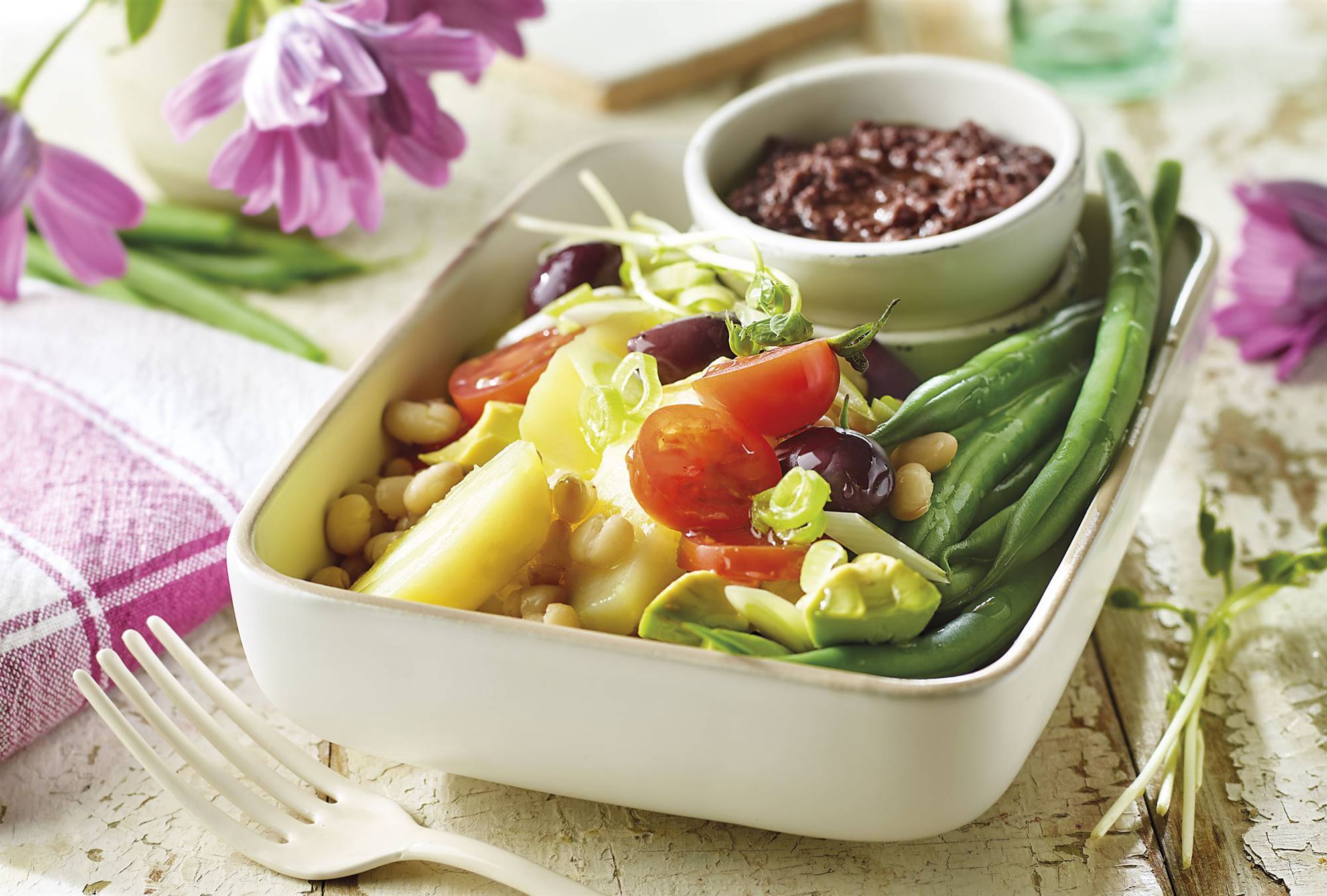 receta-ensalada-patata-alubias-atun-vegano