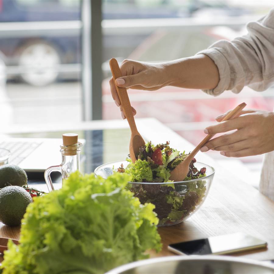 Ensaladas de verano de plato único muy originales (con proteína vegetal)