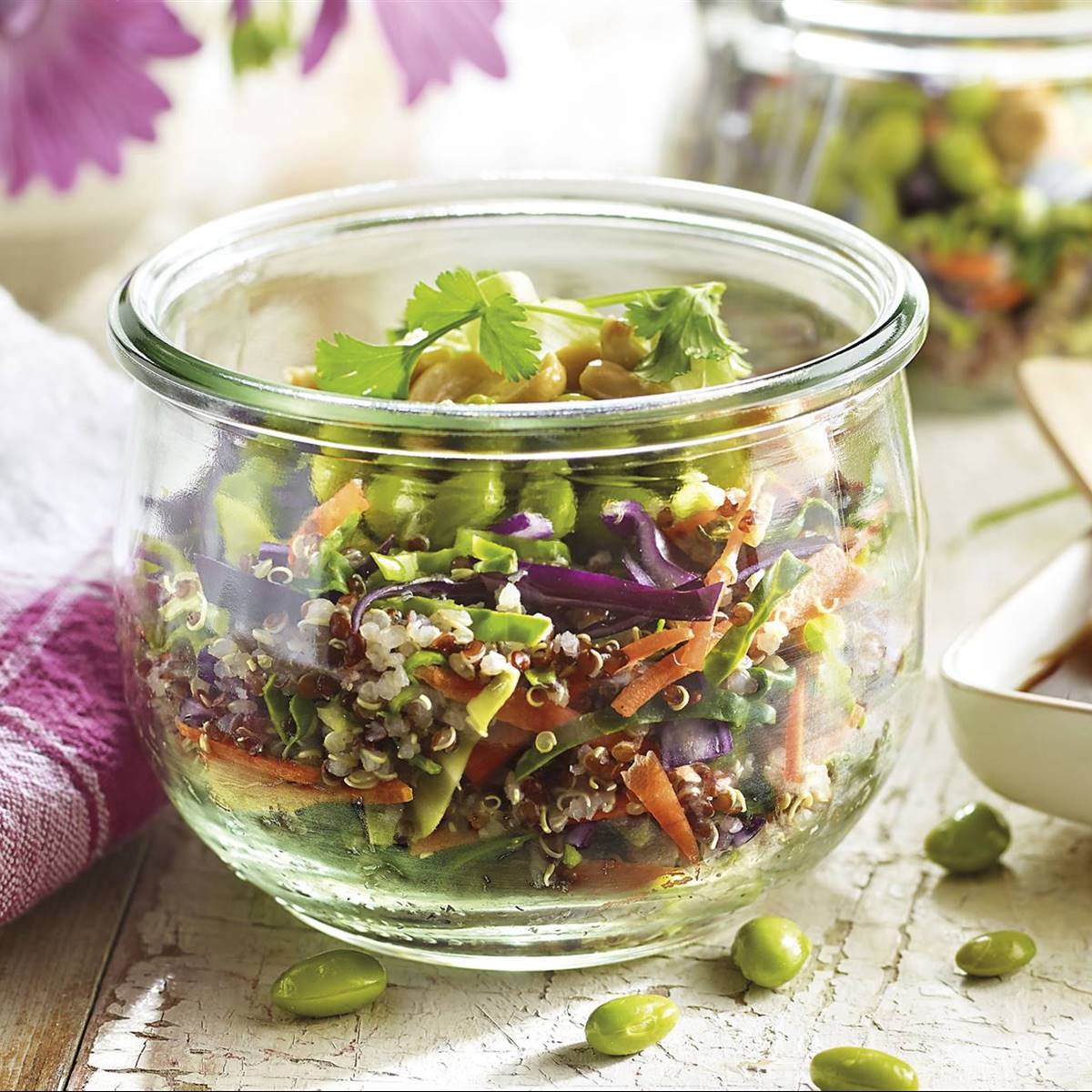 receta-ensalada-quinoa-edamame-cacahuetes