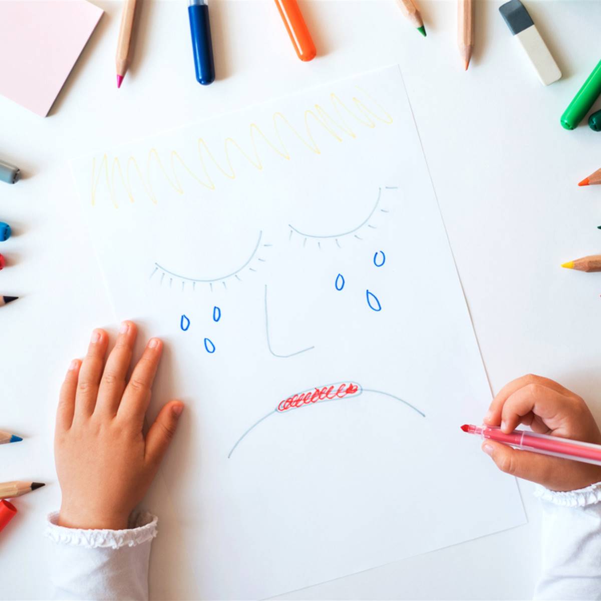 Pintar con globos. Actividad creativa para niños - Mamá Psicóloga Infantil