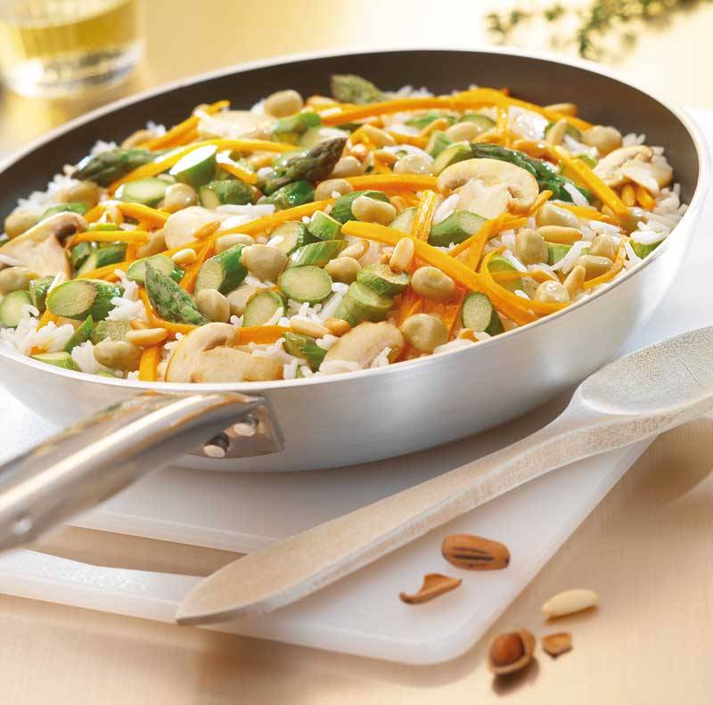 Arroz exprés con habitas y verduras