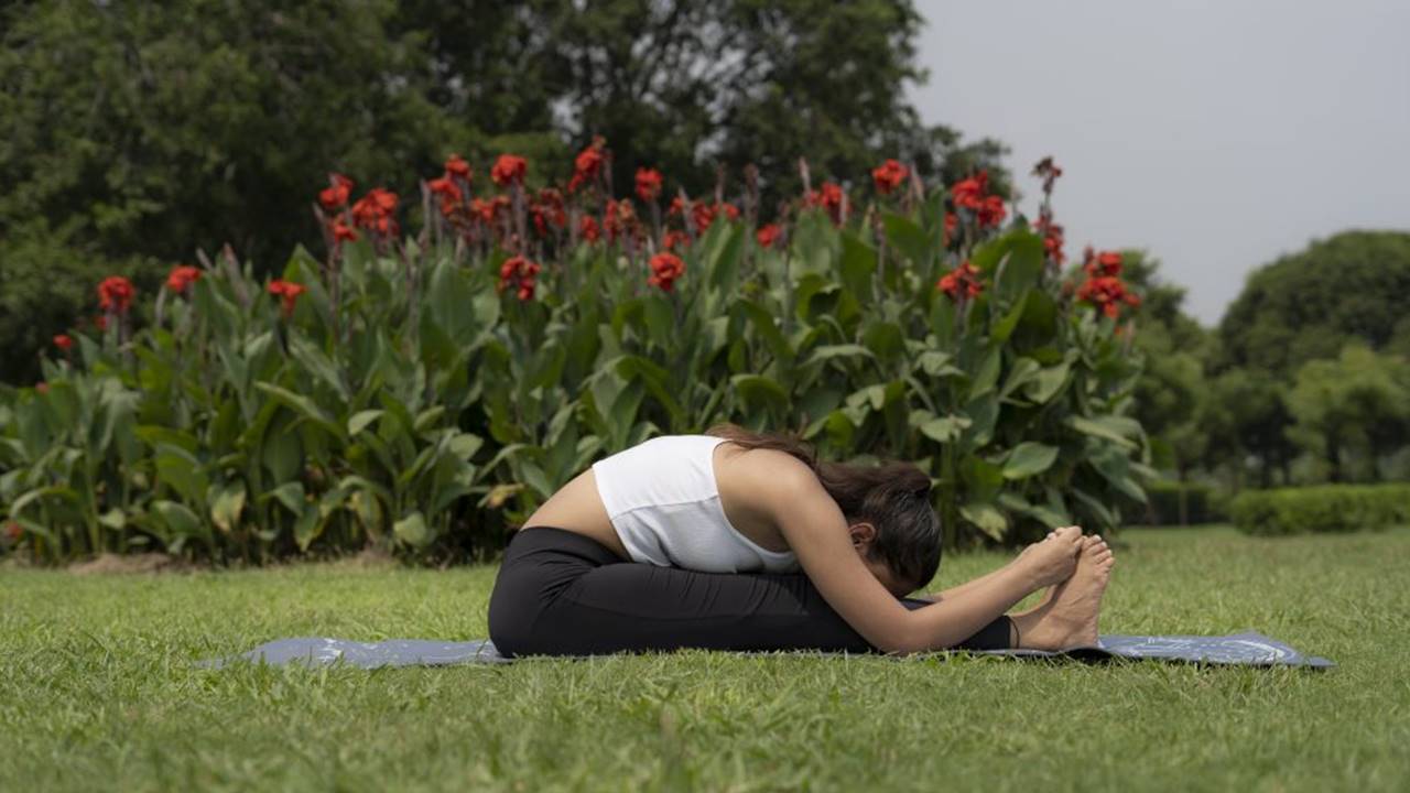 Paschimottanasana
