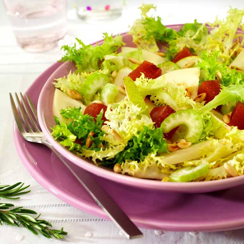 Ensalada con dulce de membrillo y peras