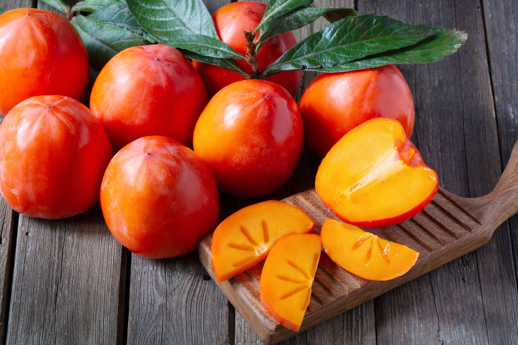 fruta-temporada-noviembre-caqui