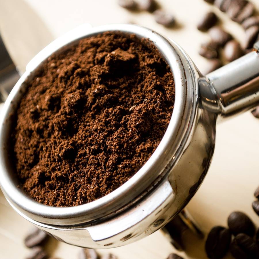 La mejor cafetera y los utensilios imprescindibles para preparar el café más sano y rico del mundo