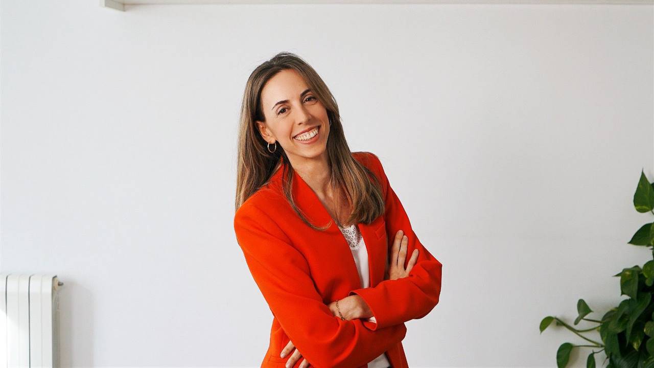 Elva Abril