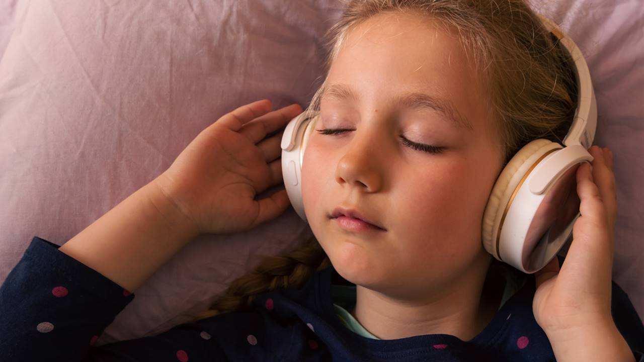 Niños meditar dormir