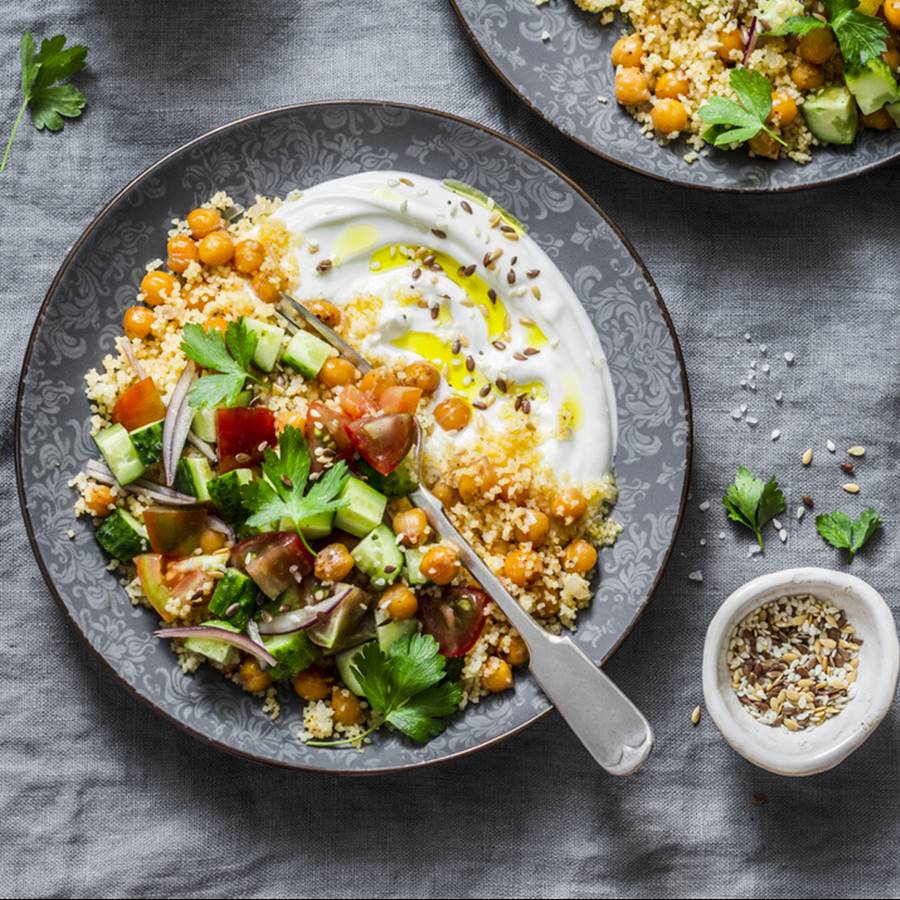 Recetas con yogur natural y trucos para obtener platos deliciosos con él