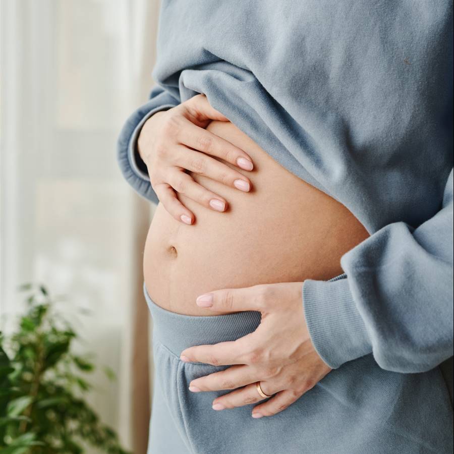 Por qué las embarazadas deben cuidar especialmente su salud dental