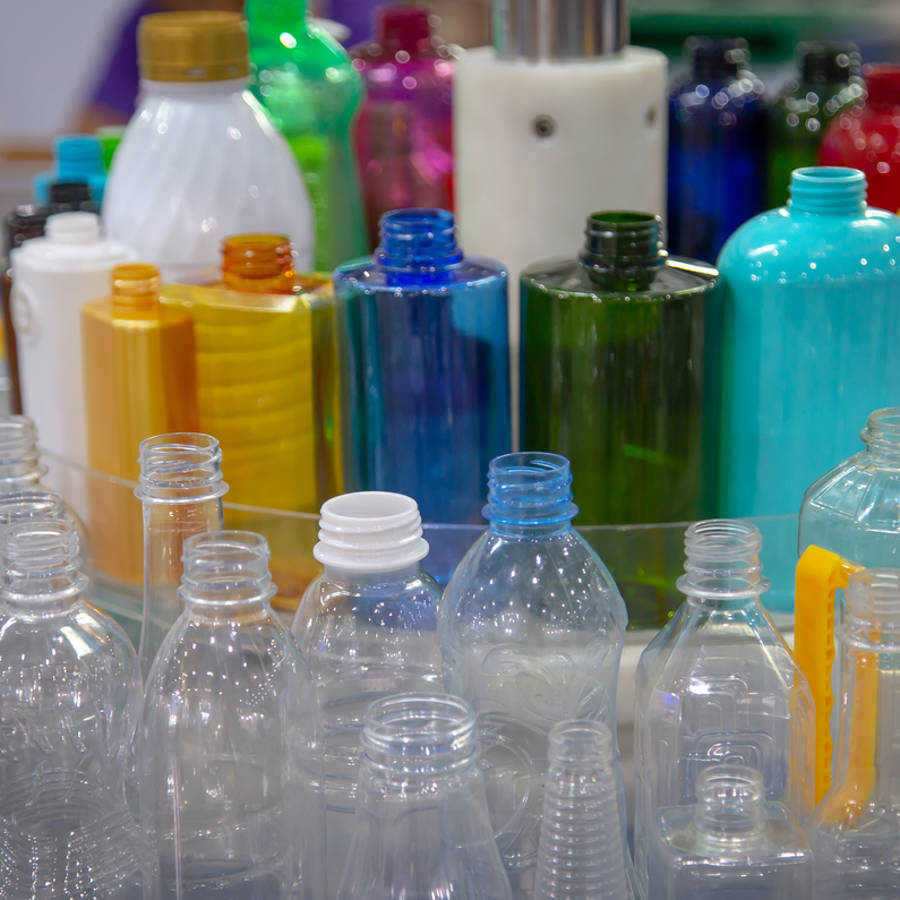 Estos envases de plástico pueden contaminar los alimentos con tóxicos persistentes