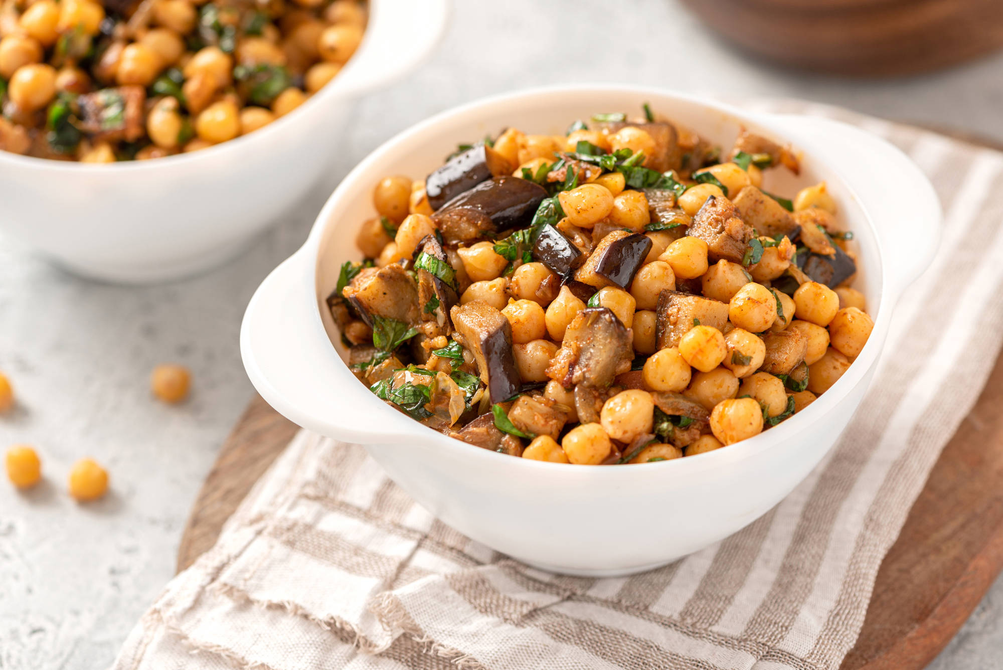 Salteado de garbanzos con verduras