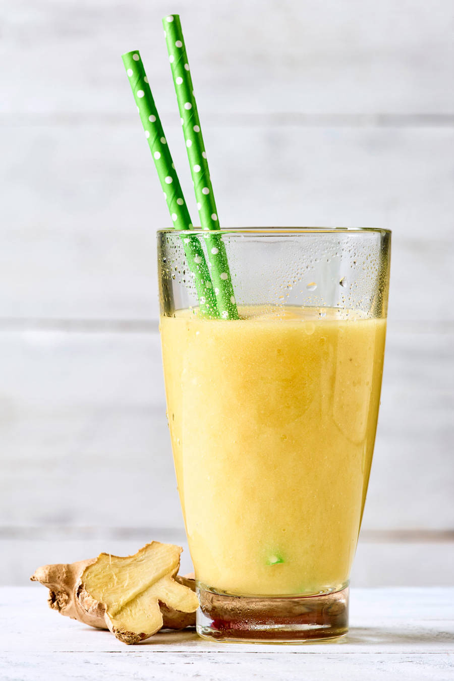 Lassi de mango con jengibre