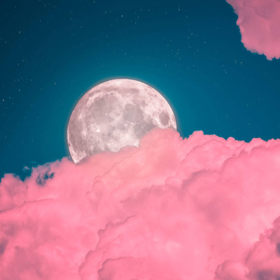 Luna llena de junio este fin de semana: así será la "luna de fresa" y así te influye 