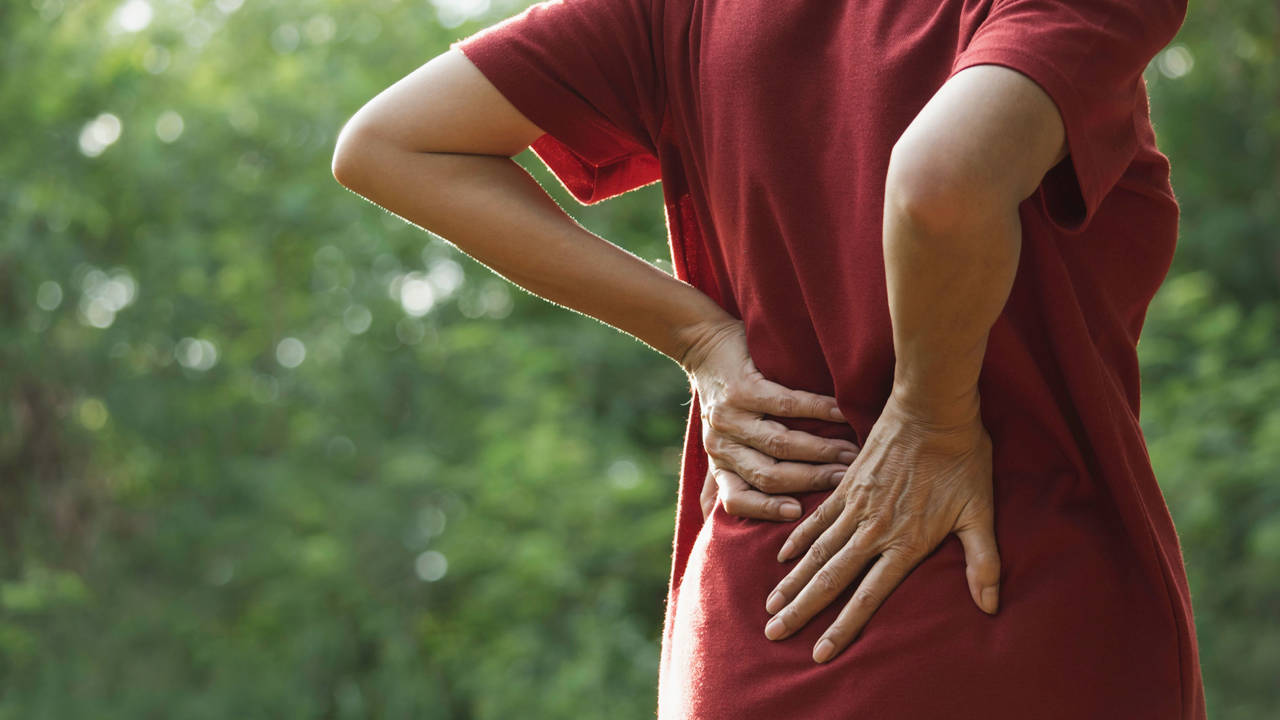 Andar con hernia discal, ¿sí o no?