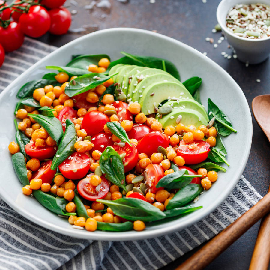 Ensaladas de garbanzos: ingredientes, trucos y recetas para triunfar