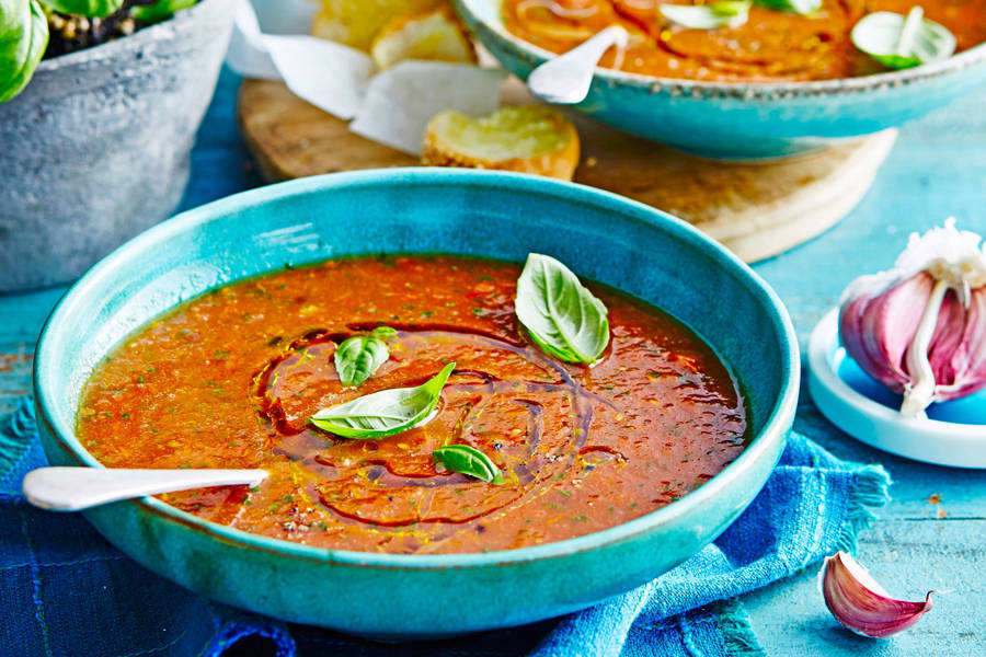 Sopa de tomate asado