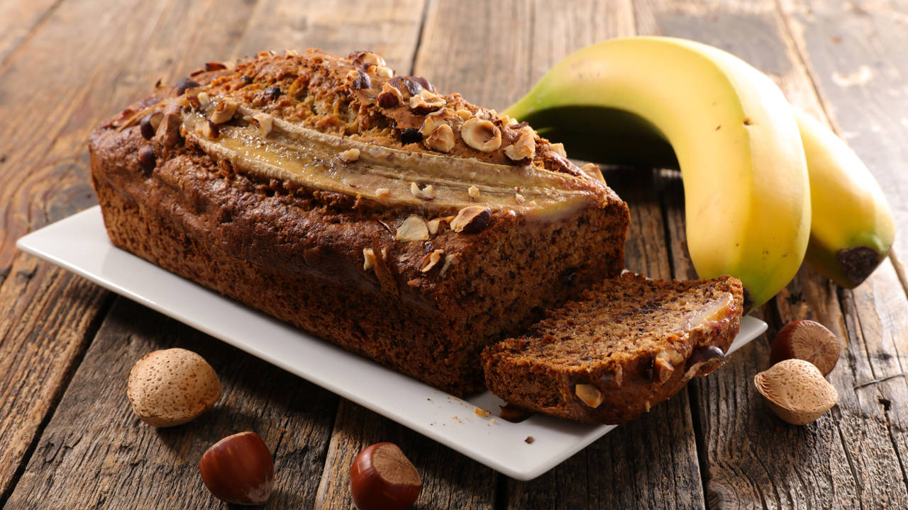 Una receta muy fácil de pan de plátano (y 7 consejos para que quede espectacular)