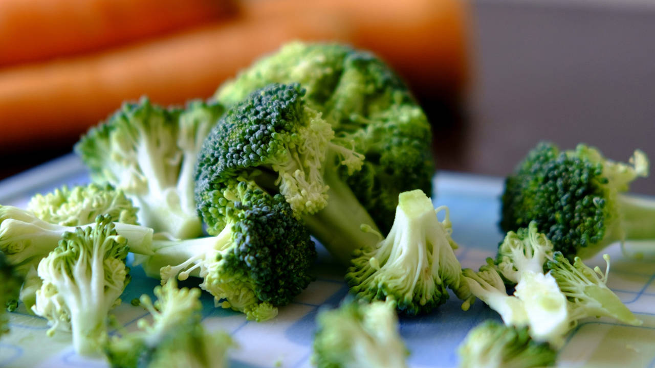 Adiós al sabor insípido del brócoli hervido: con una cucharadita de este ingrediente hasta los niños lo comerán