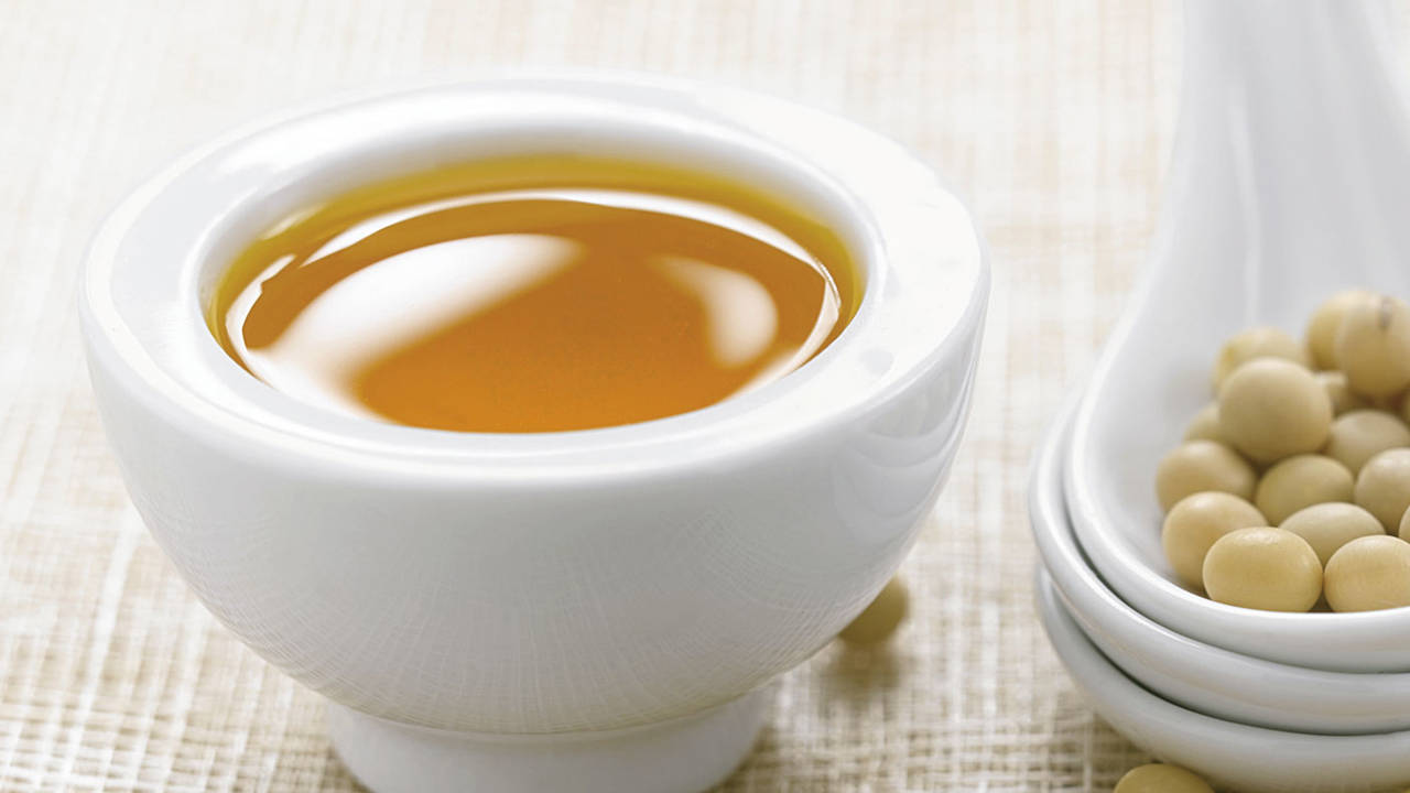 Girasol, soja o lino: ¿qué propiedades tienen los aceites vegetales que no son de oliva?