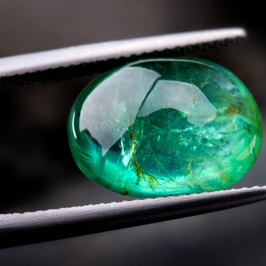 Esmeralda verde: propiedades y significado espiritual de esta piedra 