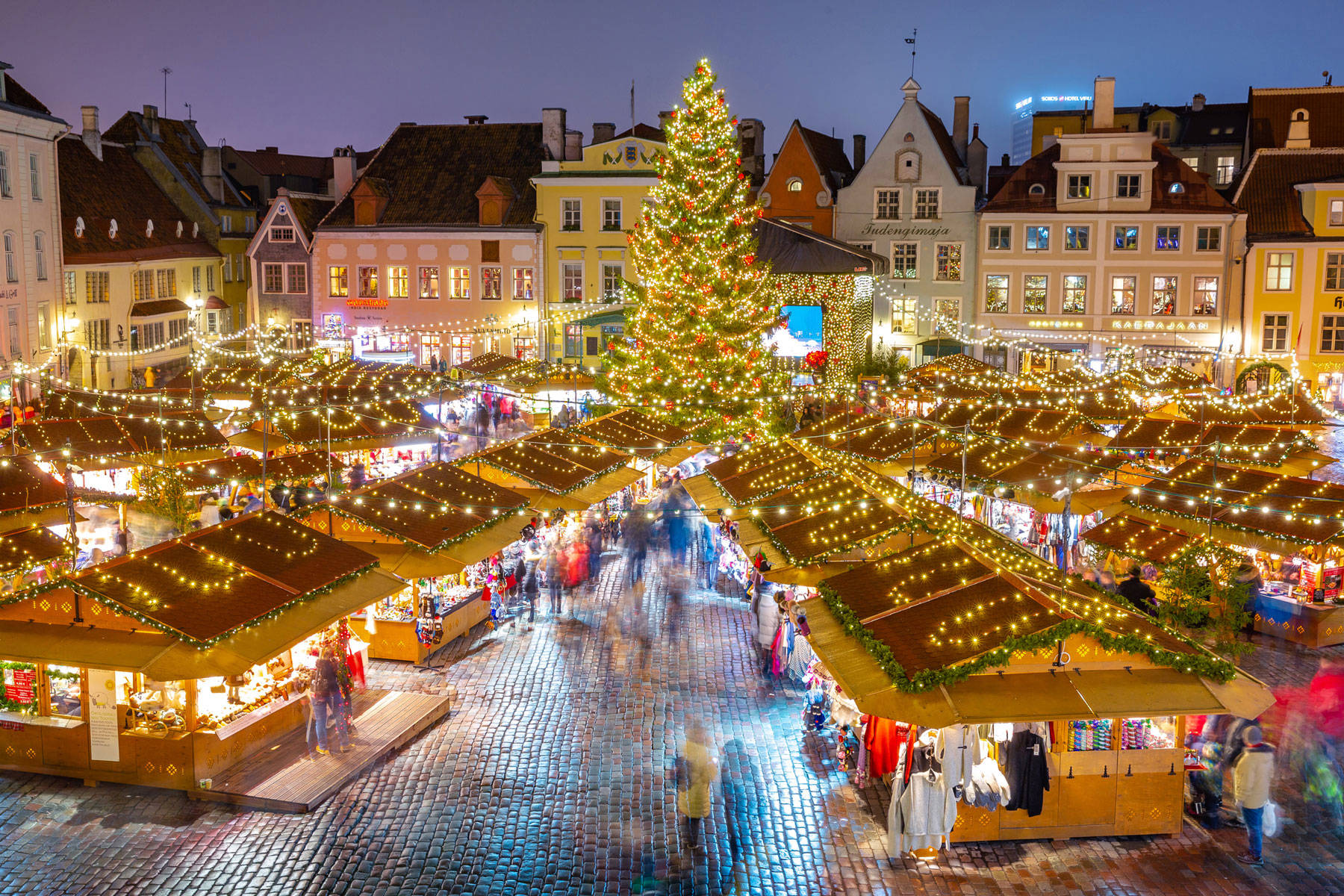 mercadillo navidad tallin estonia