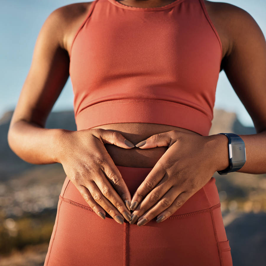 Los alimentos que debes evitar para que no te salga barriga a partir de los 40 años, según Harvard 