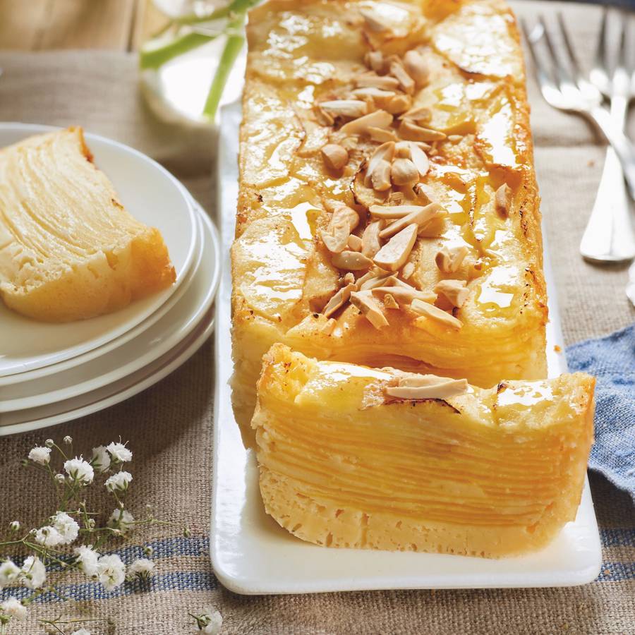 Pastel invisible de manzana y almendras: la receta más fácil del mundo para disfrutar un postre saludable y delicioso