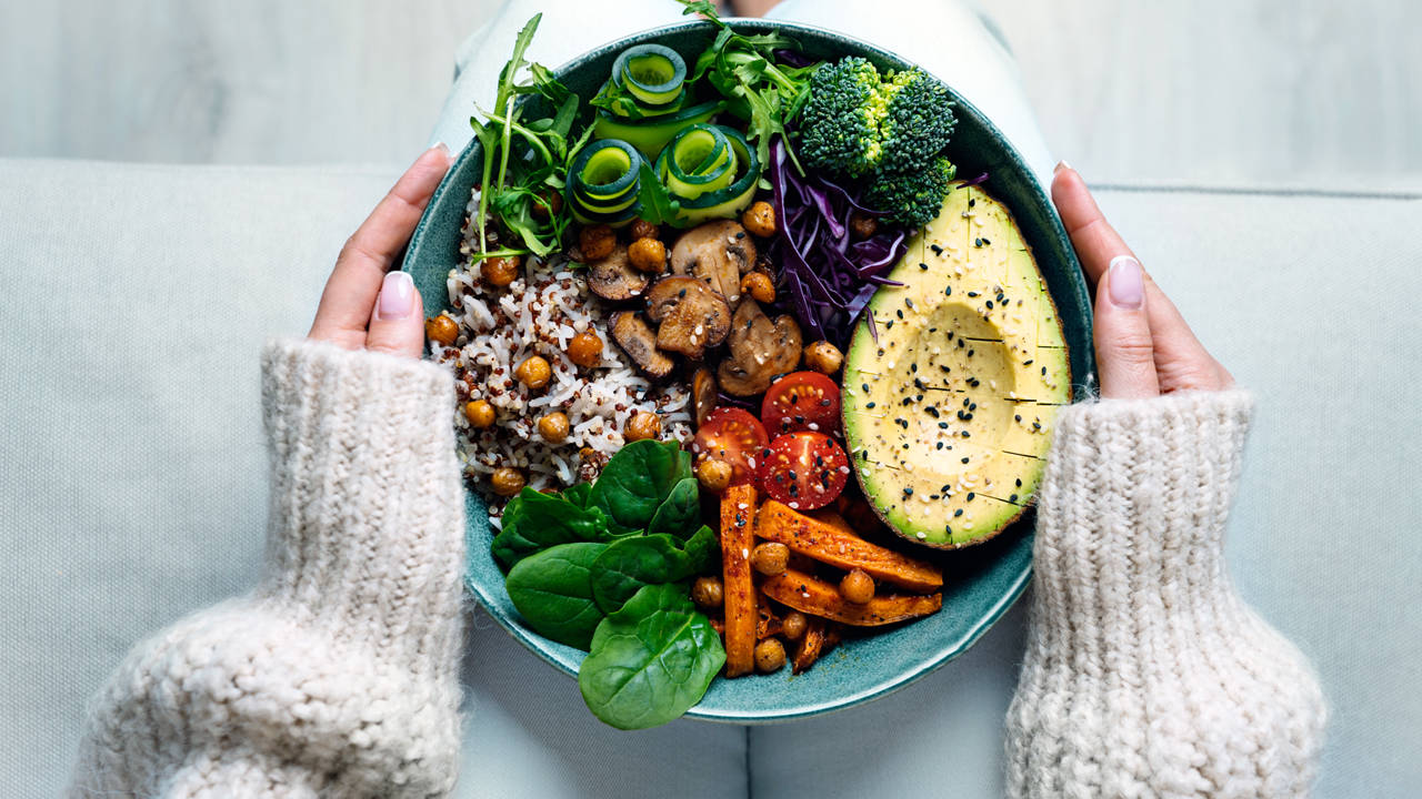 Los 7 nutrientes que no pueden faltar en tu dieta para tener las defensas en plena forma