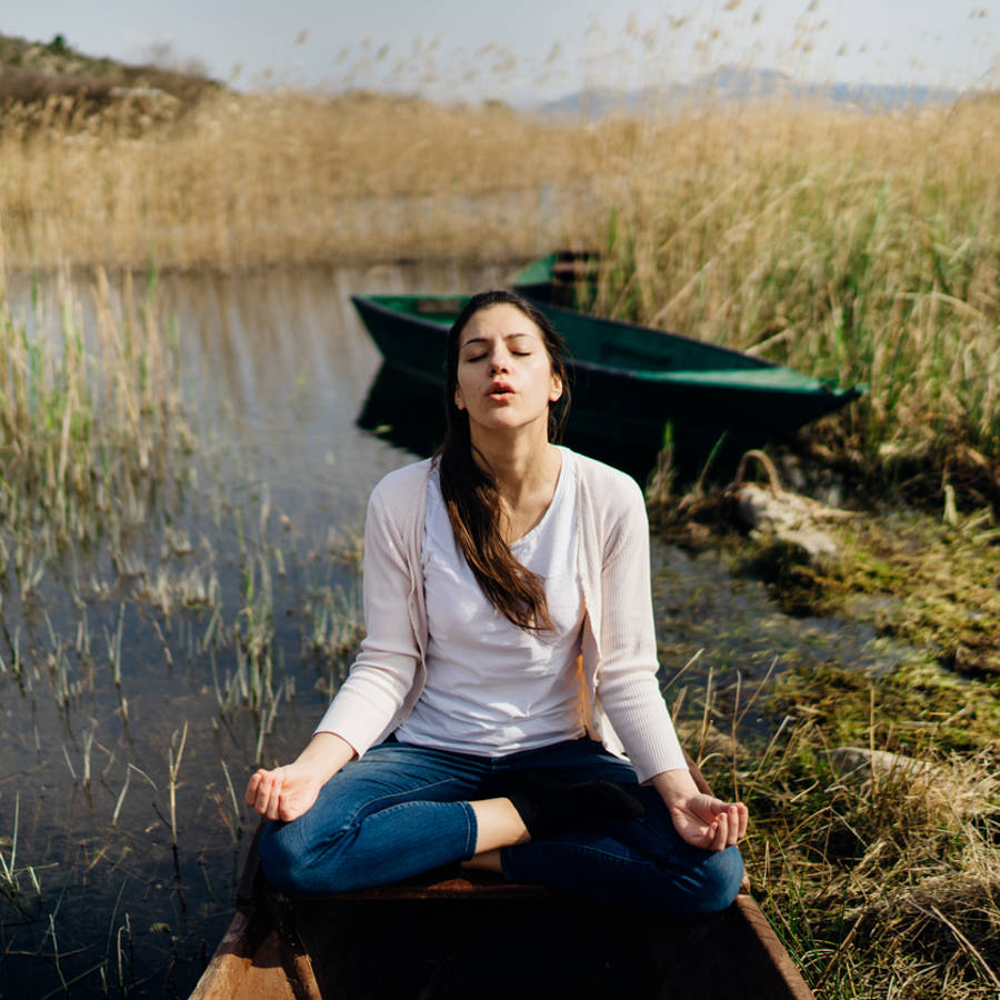 Meditación con mantras: atención plena con cantos repetitivos y poderosos