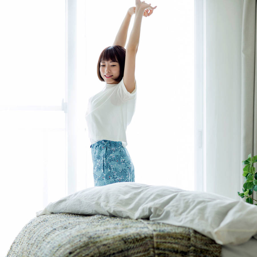 4 hábitos japoneses muy sencillos que ayudan a dormir mejor y despertarse más feliz por la mañana