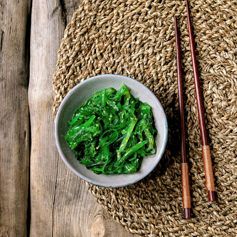 Ensalada de wakame: la receta tradicional y dos variantes exquisitas