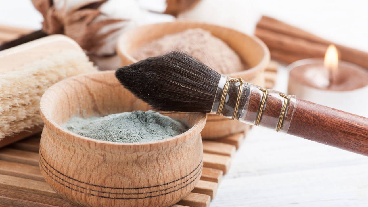Brochas de sales maquillaje sucias