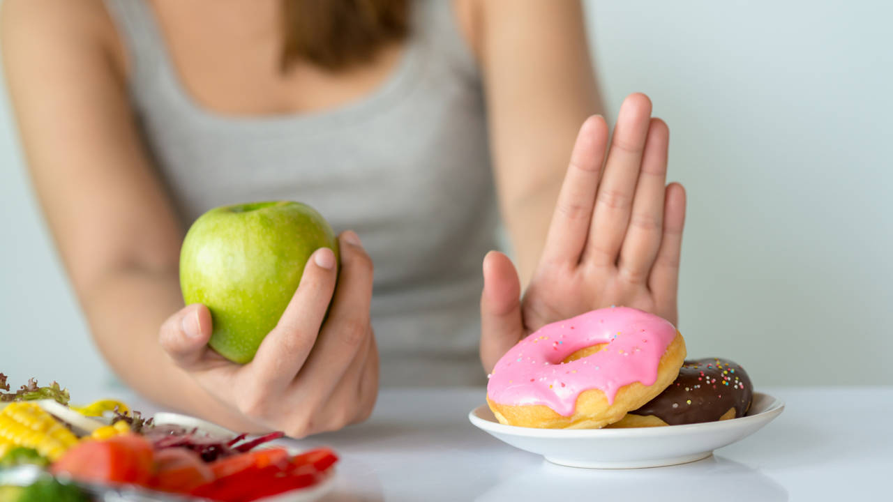 Ayuno de azúcar: 8 maneras de reducir tu consumo y evitar la adicción al dulce